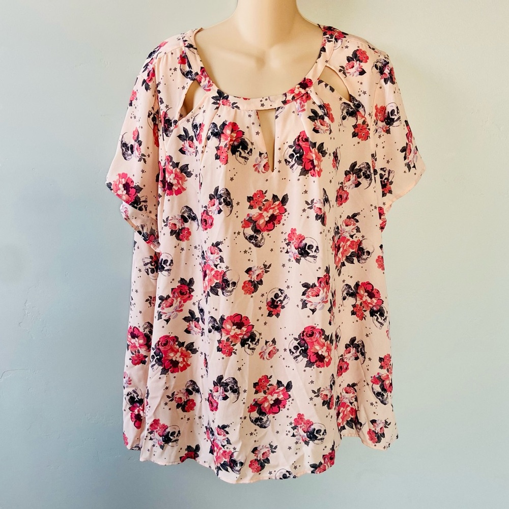 Torrid Skull And Roses Print Top Plus Size 3X